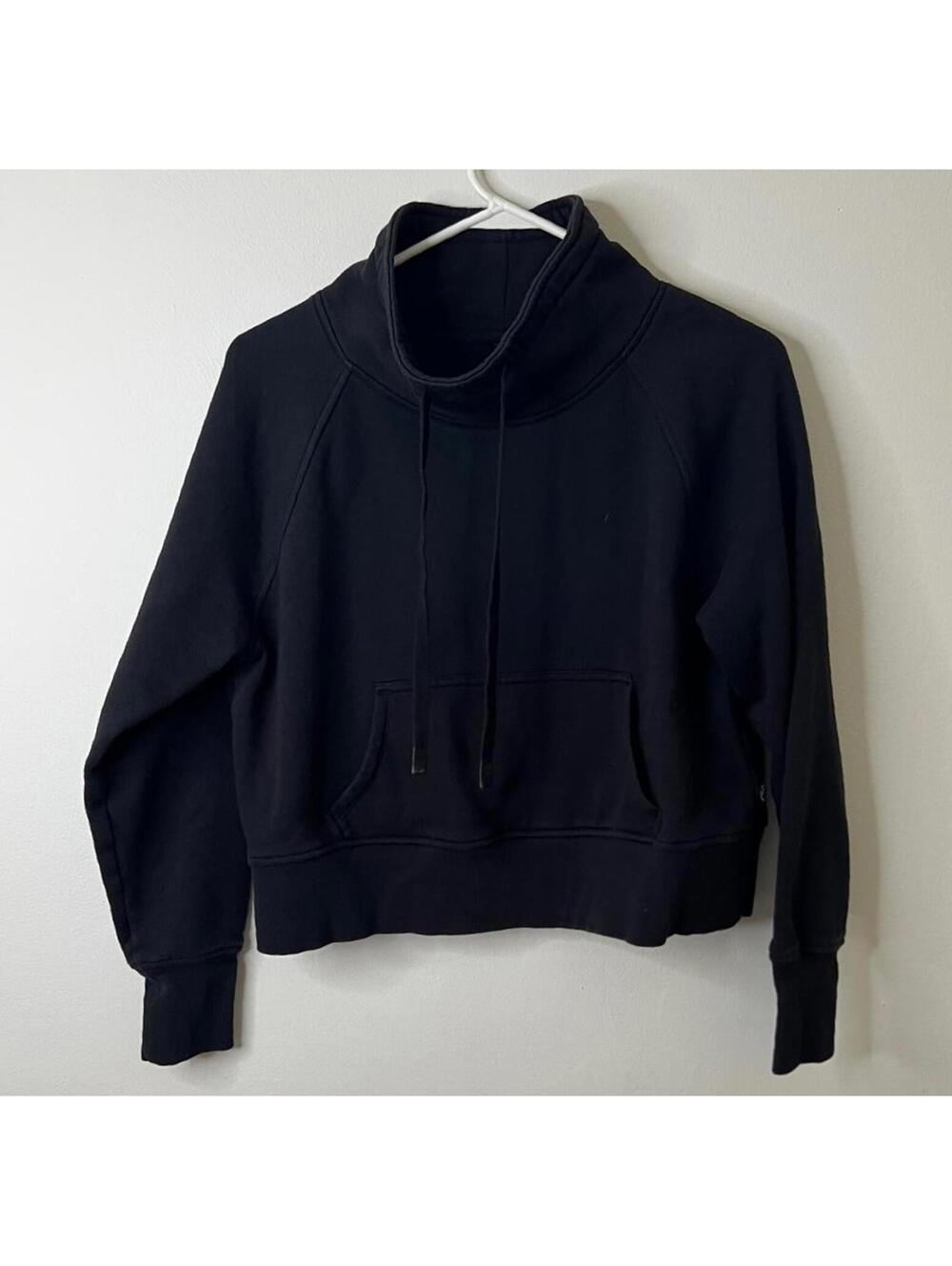 CORE 10 Cowl Neck Cropped‎ Sewatshirt - M